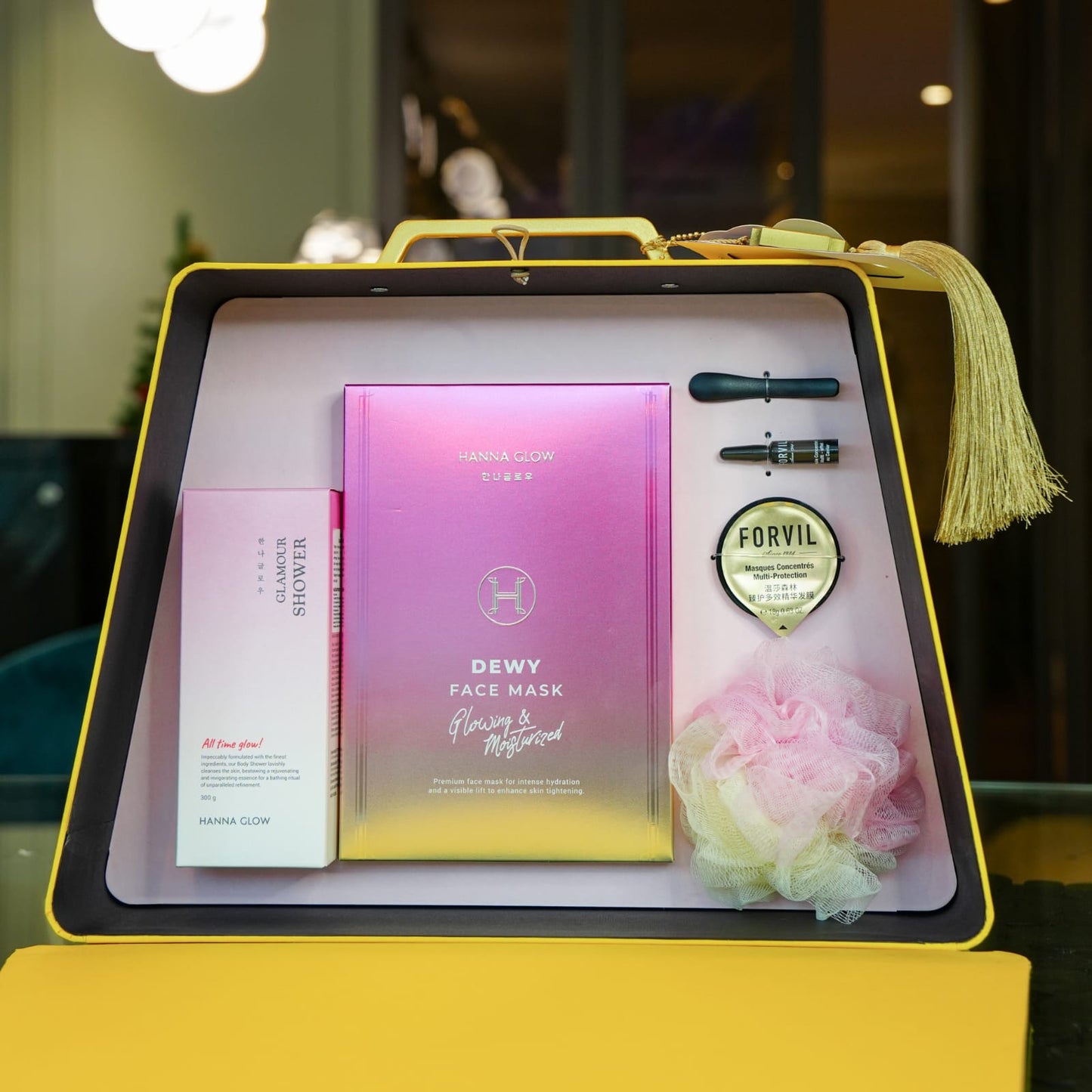 Hanna Glow Hampers Skincare Premium Tahun Baru Imlek | Gift Set Skincare Premium Box Eksklusif | Kado Imlek Siap Kirim